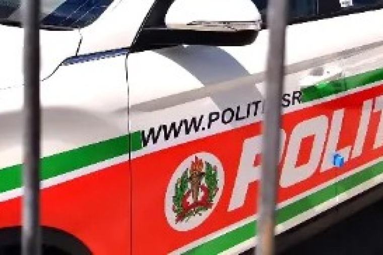 Drie gezinsleden aangehouden na vernieling en bedreiging